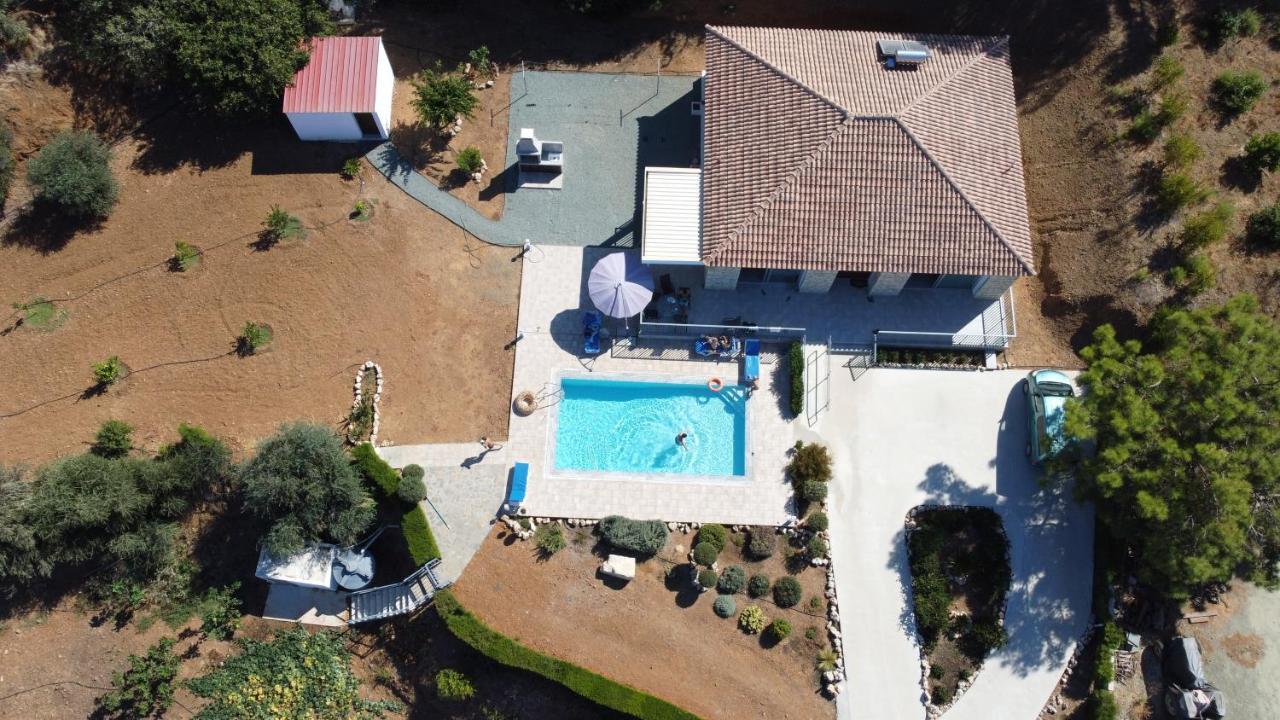 Pomos Idol Exceptional Beach Villa Exterior photo