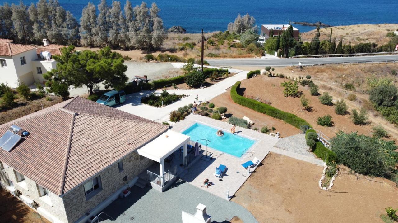 Pomos Idol Exceptional Beach Villa Exterior photo