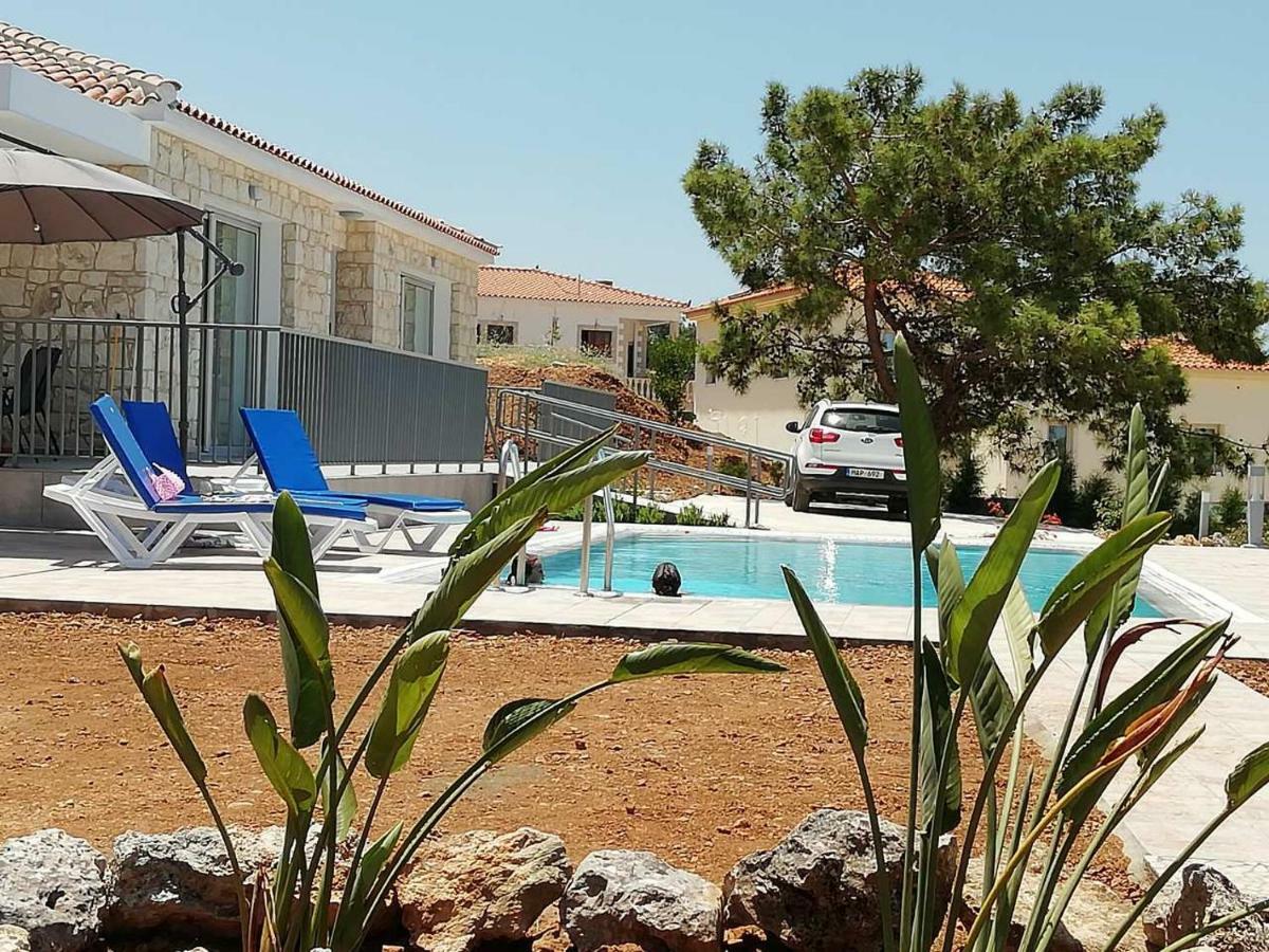 Pomos Idol Exceptional Beach Villa Exterior photo