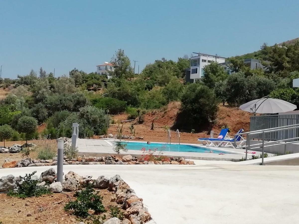 Pomos Idol Exceptional Beach Villa Exterior photo